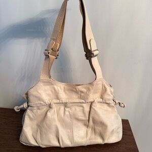 RUDSAK Leather Cream Handbag